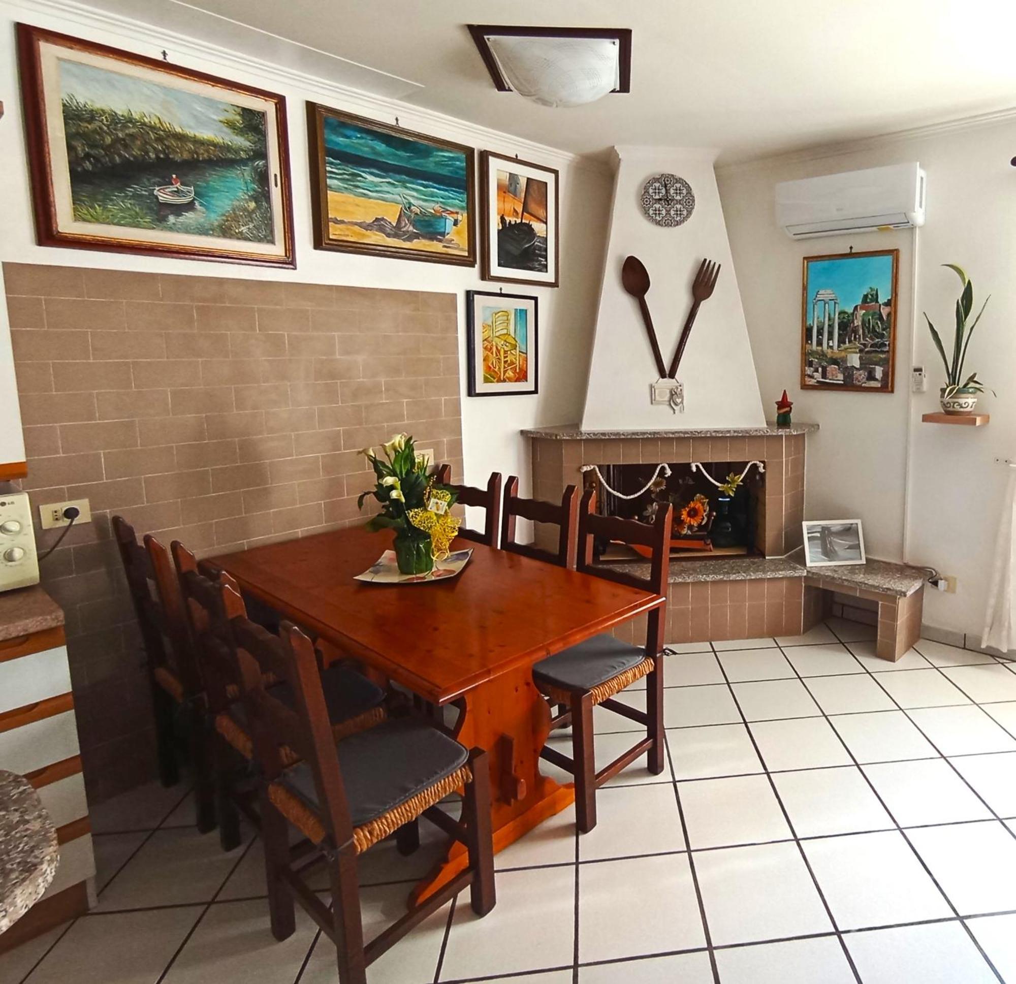 Villa A Casa Dell' Artista Fiumicino Esterno foto